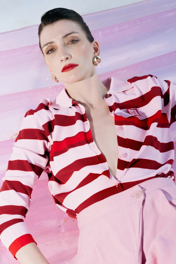 γυναικεία ριγέ πλεκτή ζακέτα mallory the label margarita knit cardigan σε ροζ και κόκκινο χρώμα