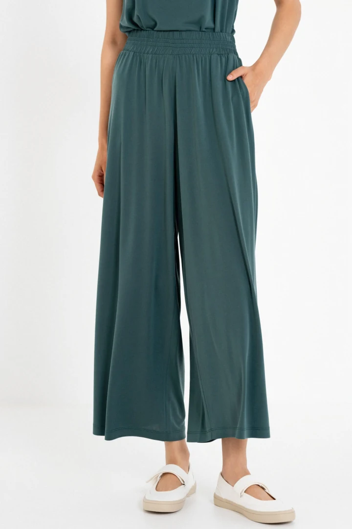 Άνετη εφαρμογή σε γυναικείο παντελόνι ζιπ κιλότ Philosophy