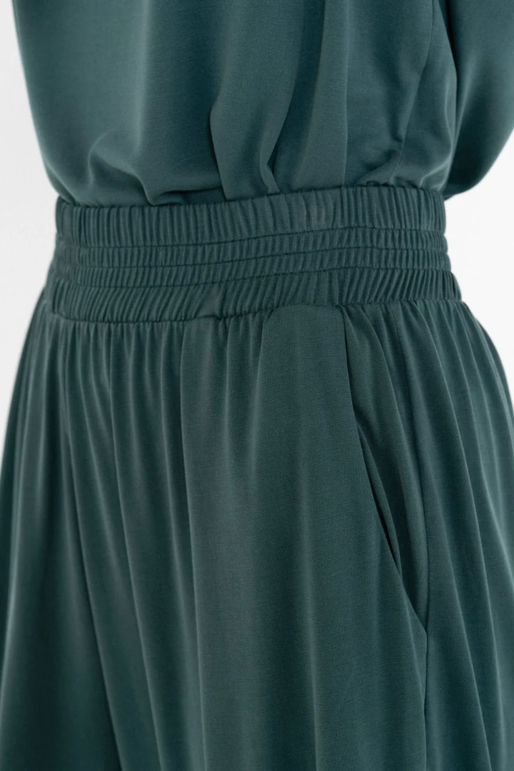 Πίσω όψη από γυναικεία ψηλόμεση jupe culotte της εταιρείας Philosophy