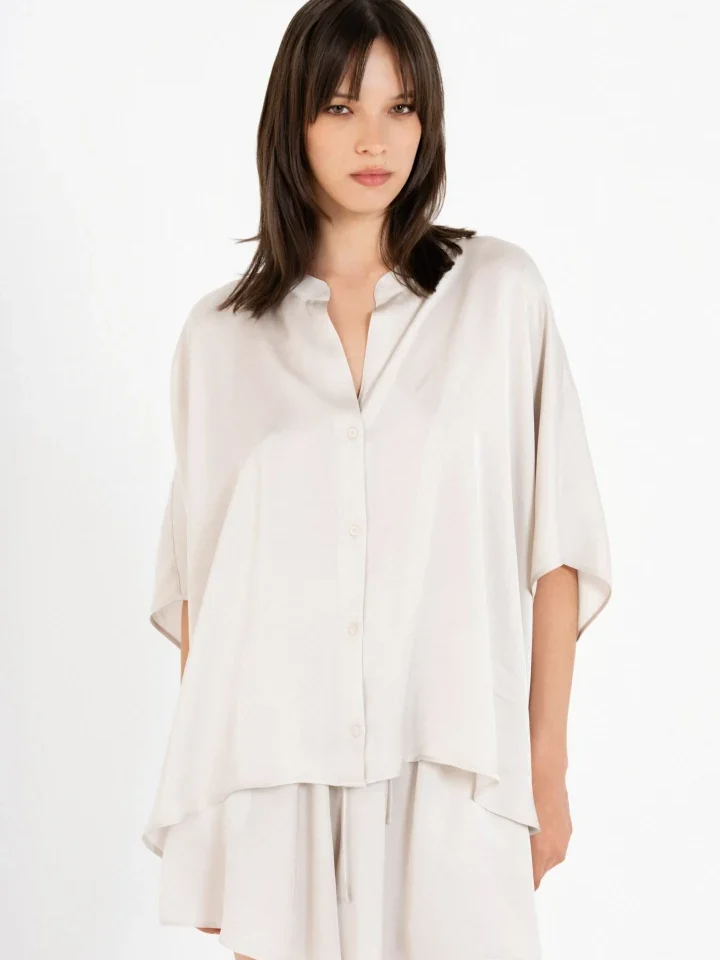Γυναικείο σατέν oversized πουκάμισο Philosophy ecovero με γιακά μάο
