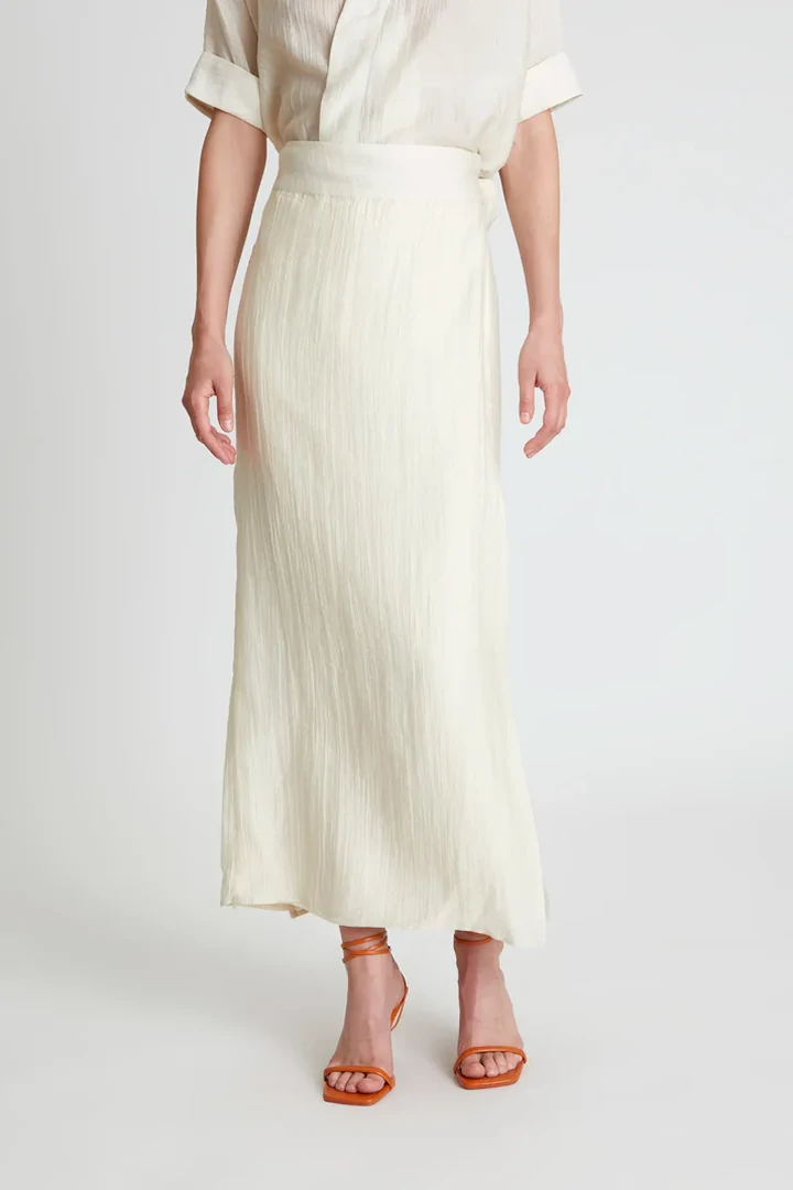 Long straight white skirt - Image 2