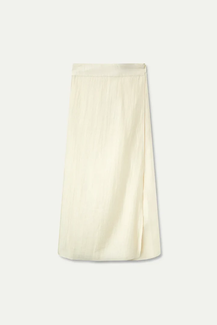 Long straight white skirt - Image 5