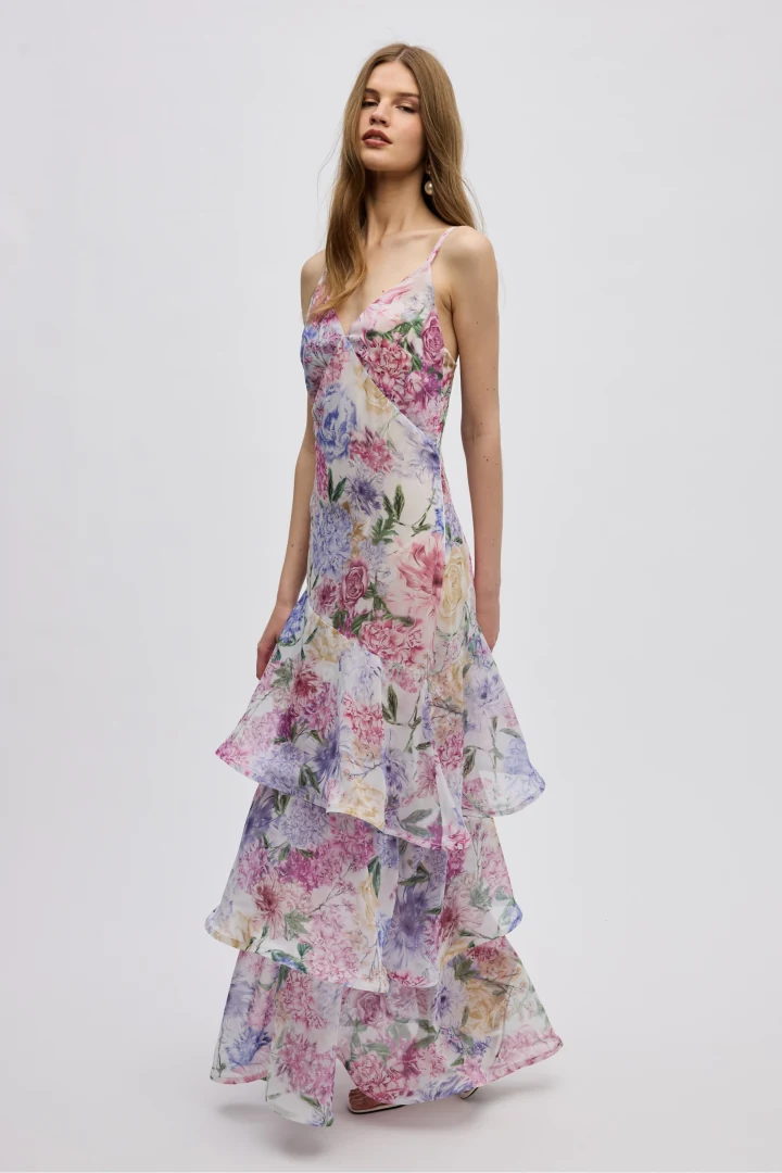 πλάγια όψη από γυναικείο αέρινο floral φόρεμα ciel concept margot maxi dress