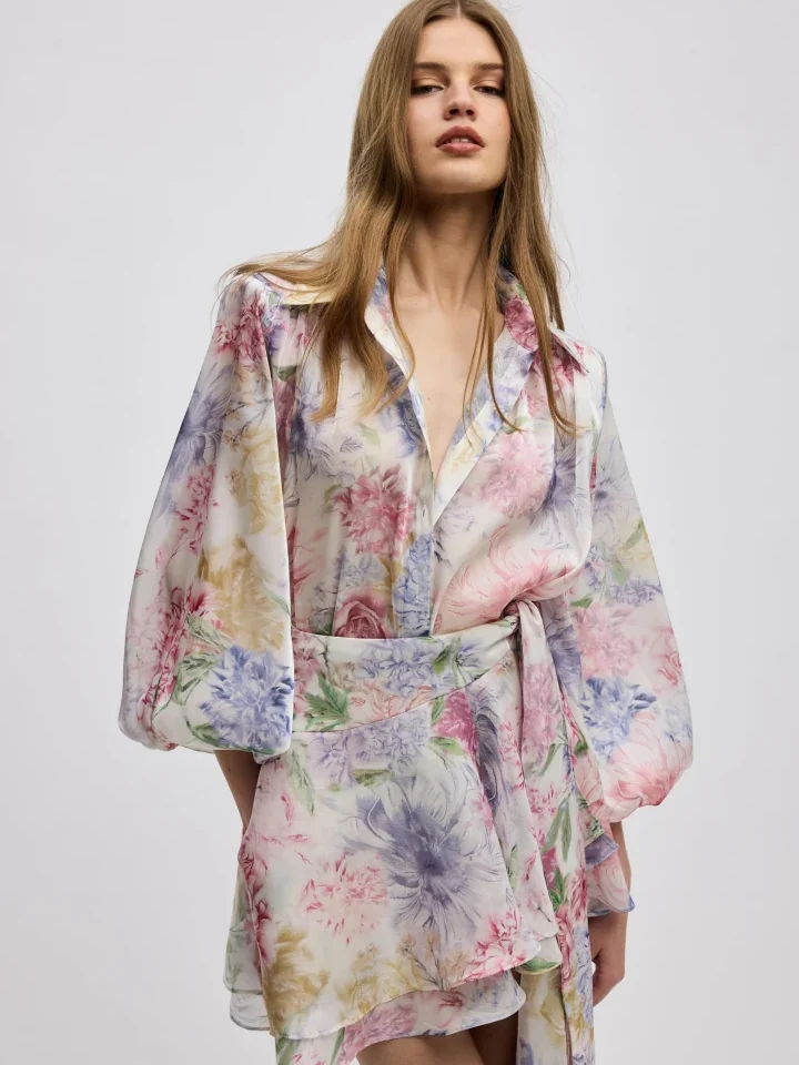 ciel-concept-margot-shirt γυναικείο αέρινο sheer πουκάμισο ciel concept margot shirt με βαθύ v ντεκολτέ και χειροποίητο τύπωμα