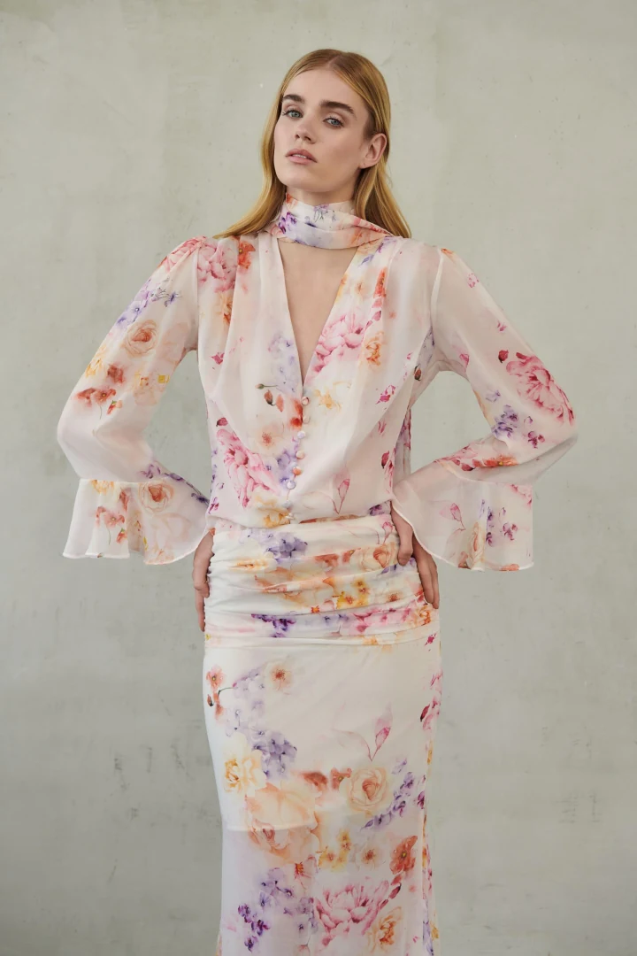 γυναικείο λευκό floral πουκάμισο με ενσωματωμένο φουλάρι erya villy