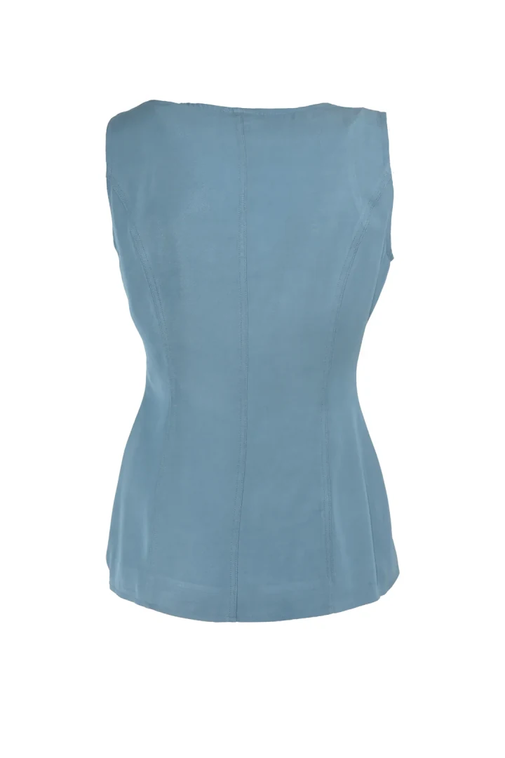 πίσω όψη με το κομψό γυναικείο μπλε γιλέκο five pm deadline blue vest σε εφαρμοστή γραμμή