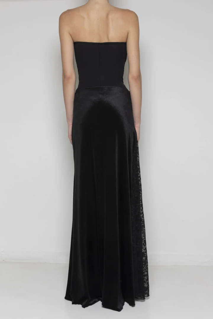 THE ‘LET’S MEET TONIGHT’ SKIRT - Image 3