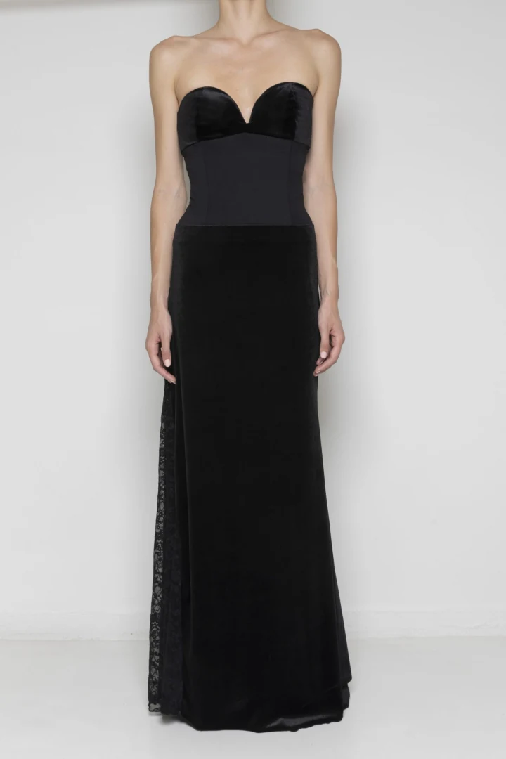 THE ‘LET’S MEET TONIGHT’ SKIRT