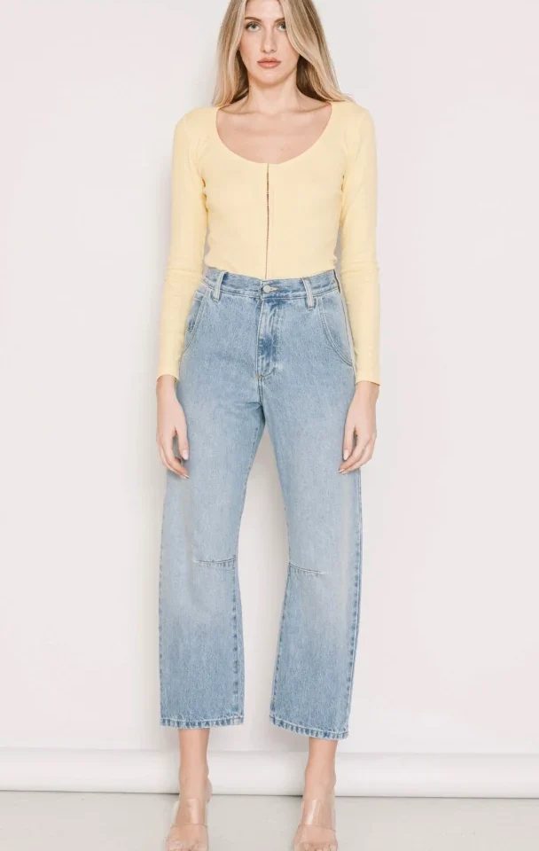 CHRIS LIGHT FADE OUT