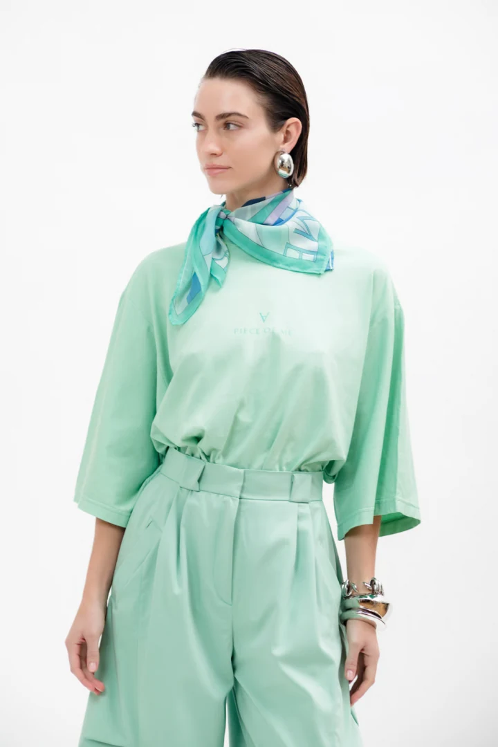 βαμβακερό μπλουζάκι A PIECE OF ME σε χρώμα μέντας