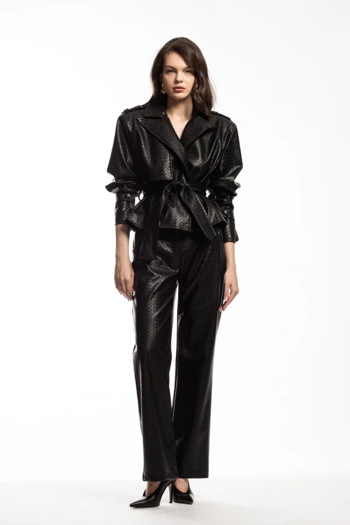 A PIECE OF ME Lulu Pants Black