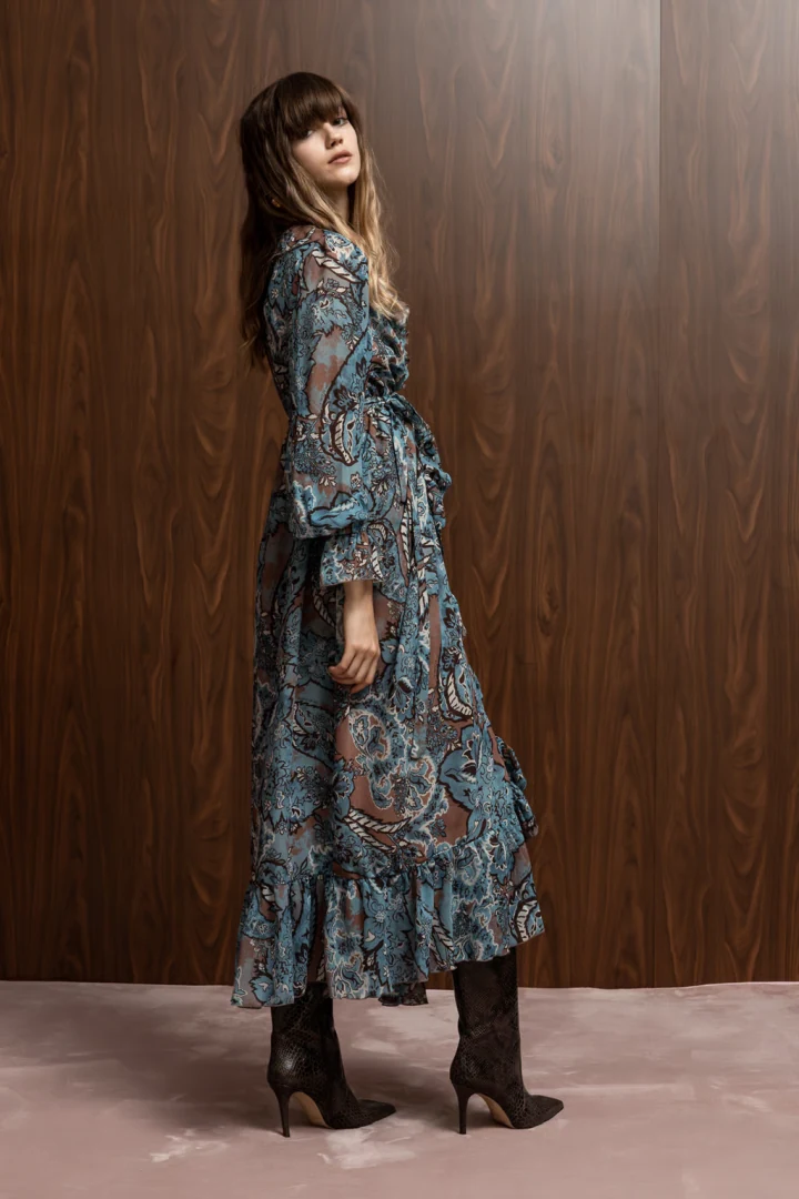 A PIECE OF ME Diane dress baby blue - Image 5