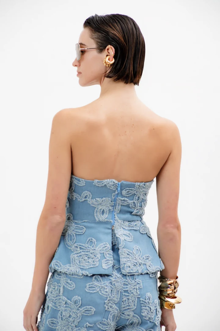 a piece of me romee barrel pants μοντέρνα άνετη εφαρμογή σε γυναικείο statement ρούχο για κομψές καθημερινές εμφανίσεις