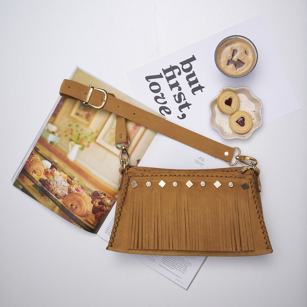 individualartleather-dance-away-honey-suede-with-gold