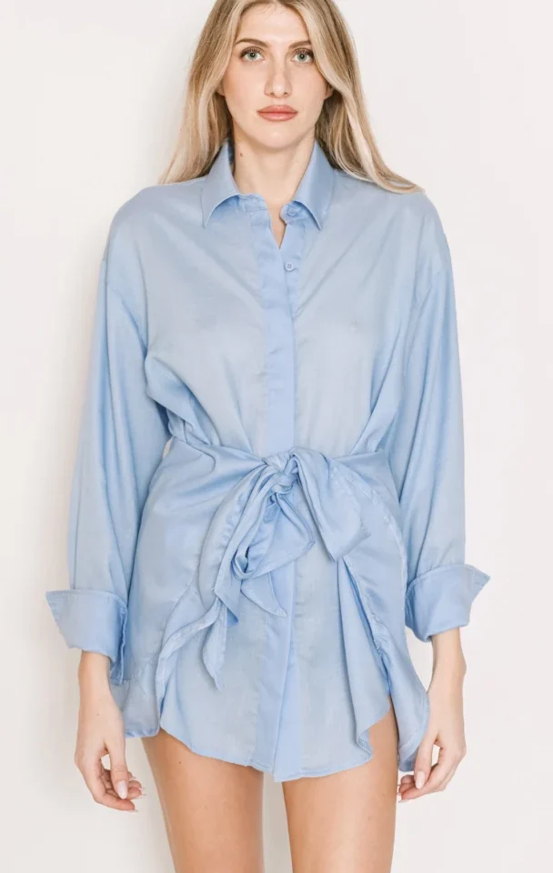 μπροστινή όψη από το μίνι βαμβακερό shirt dress με χαλαρή εφαρμογή salt and pepper leyla ciel
