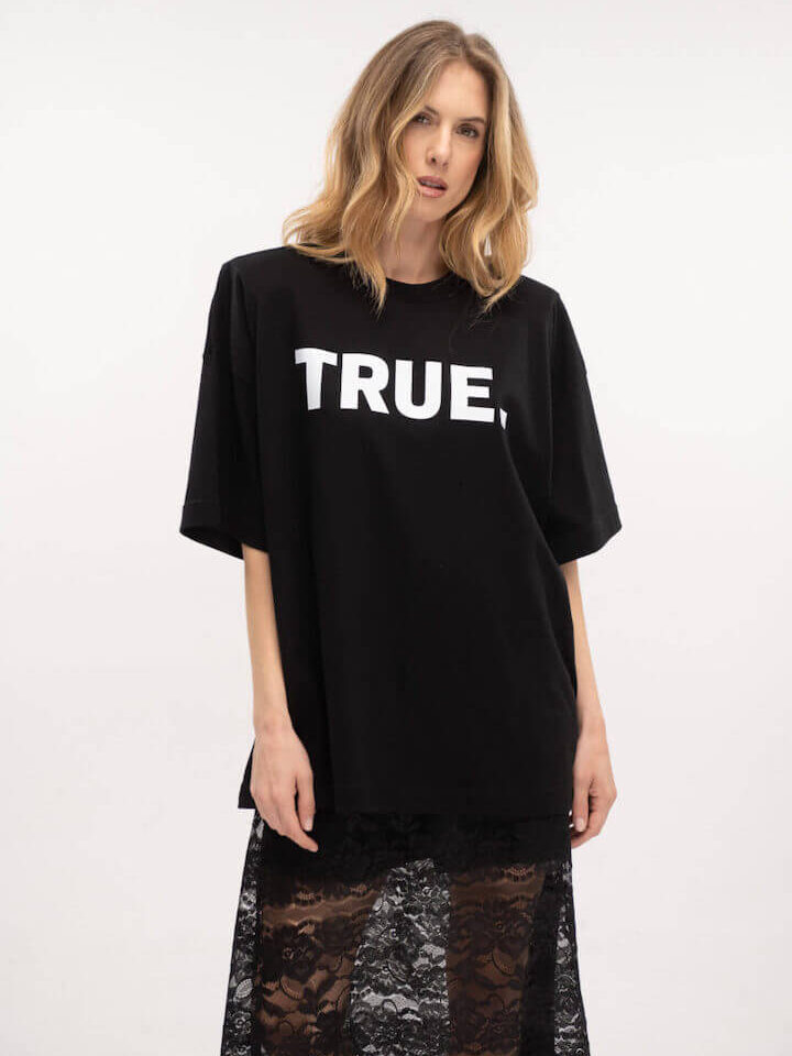 oversized-tshirt-true-kiss-black-typelove