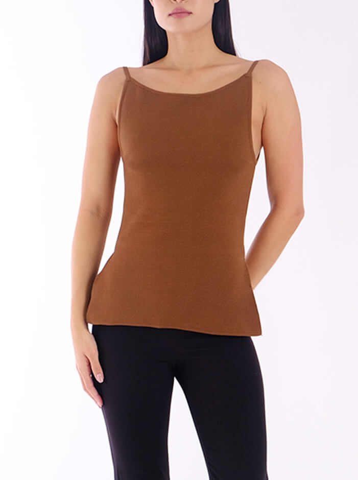 salt-and-pepper-ava-brown