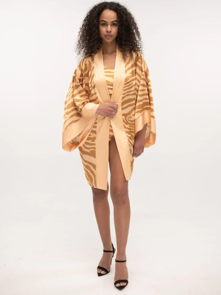 Typelove Satin Kimono Zebra Nude