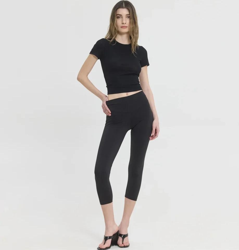 γυναικείο μαύρο κάπρι κολάν sunsetgo timeless capri με φαρδιά ελαστική φάσα