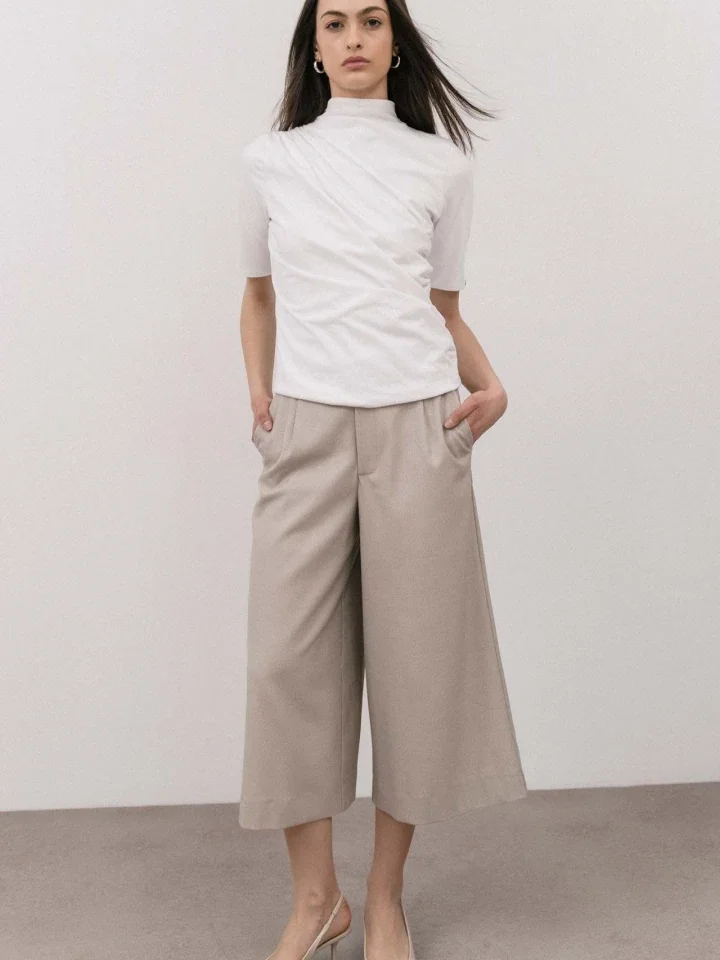 The Chili Flakes Top White